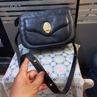 (Kategori: ) berada di . Dikirim oleh lusianacalysta (ID iklan 1220721218, Gambar 1). Deskripsi: .