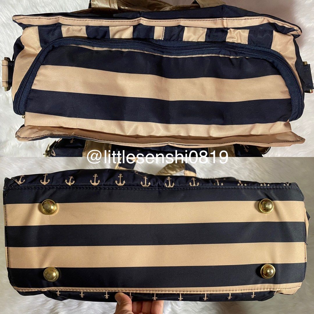 Preloved Jujube Be Prepared in Commodore (Category: Diaper Bags & Wetbags) located in Quezon City. Submitted by littlesenshi0819 (Listing ID 1220736014, Image 3). Description: Good Used Condition Jujube Be Prepared Commodore with change pad and strap. - 2nd owner, washed but not used on my end. - Zippers, pockets, and inner lining are still in good condition. - Print still looks crisp. - Has white stains in zipper and corner wears but no holes or