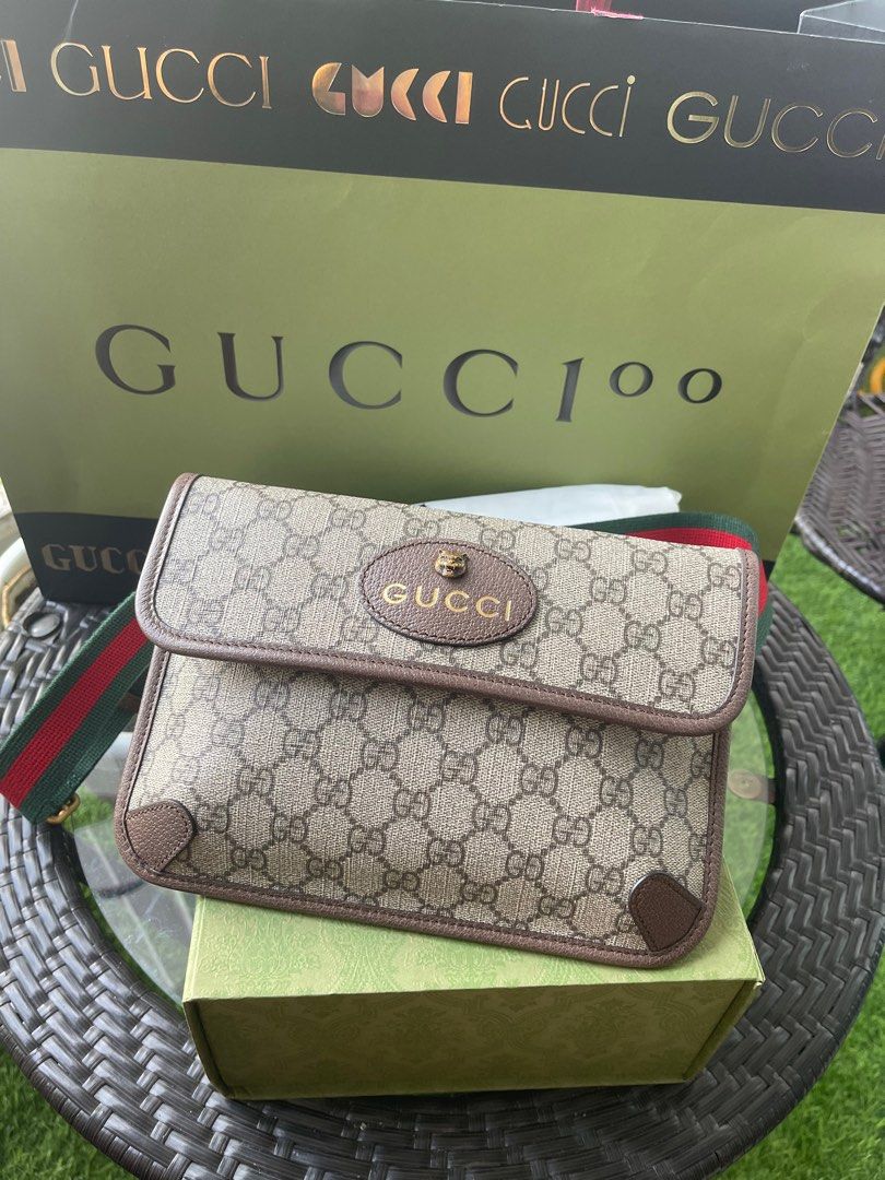 Gucci tiger hot sale man bag