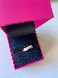 (Category: ) located in . Submitted by closettransferbyhani (Listing ID 1220712341, Image 1). Description: .