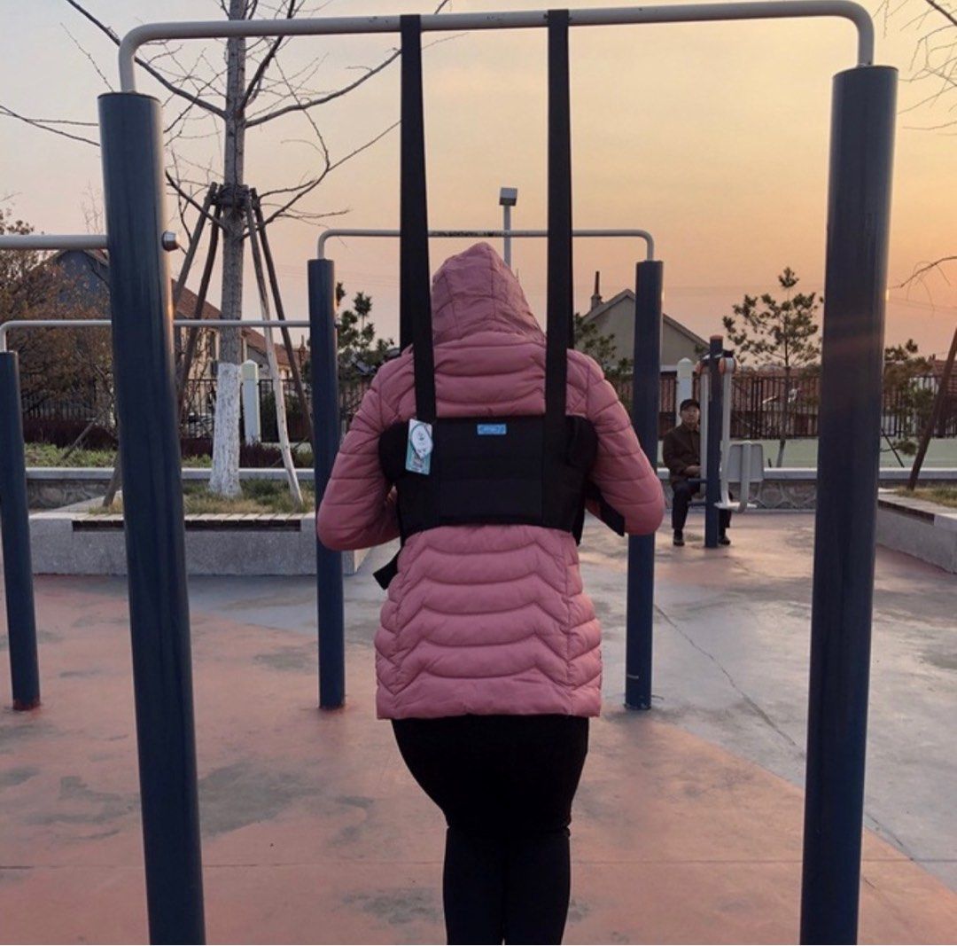 Hanging Spine stretcher, Health & Nutrition, Assistive & Rehabilatory