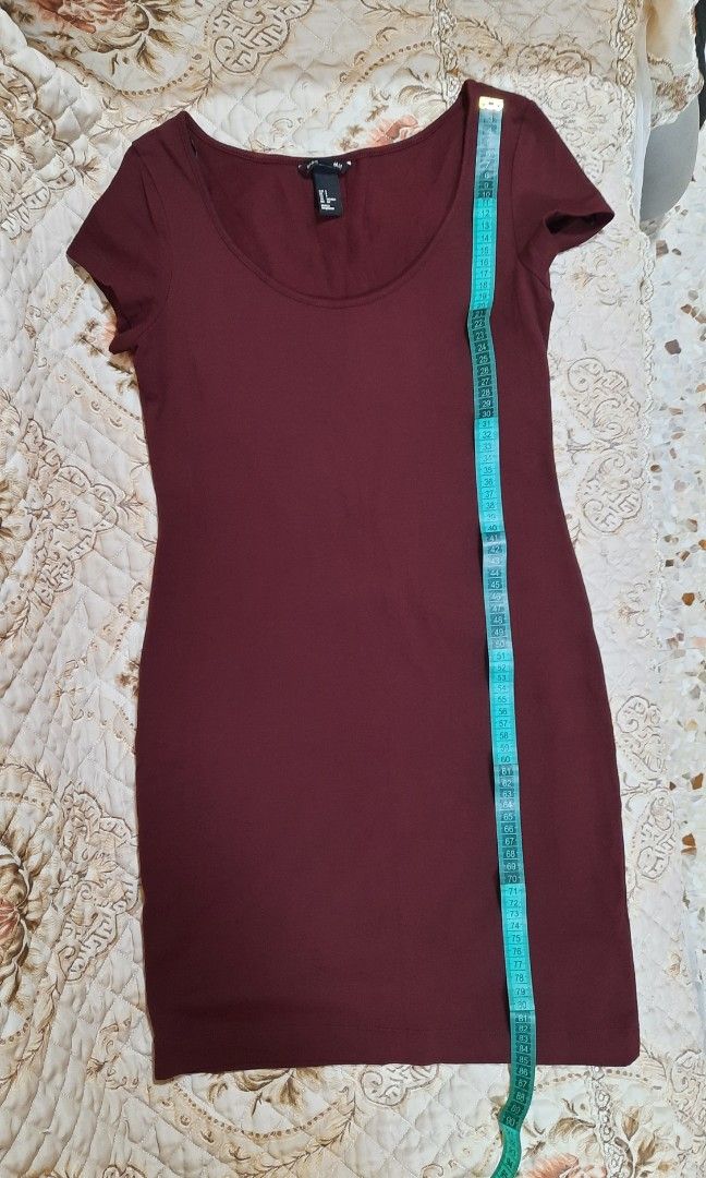 H M maroon tight dress
