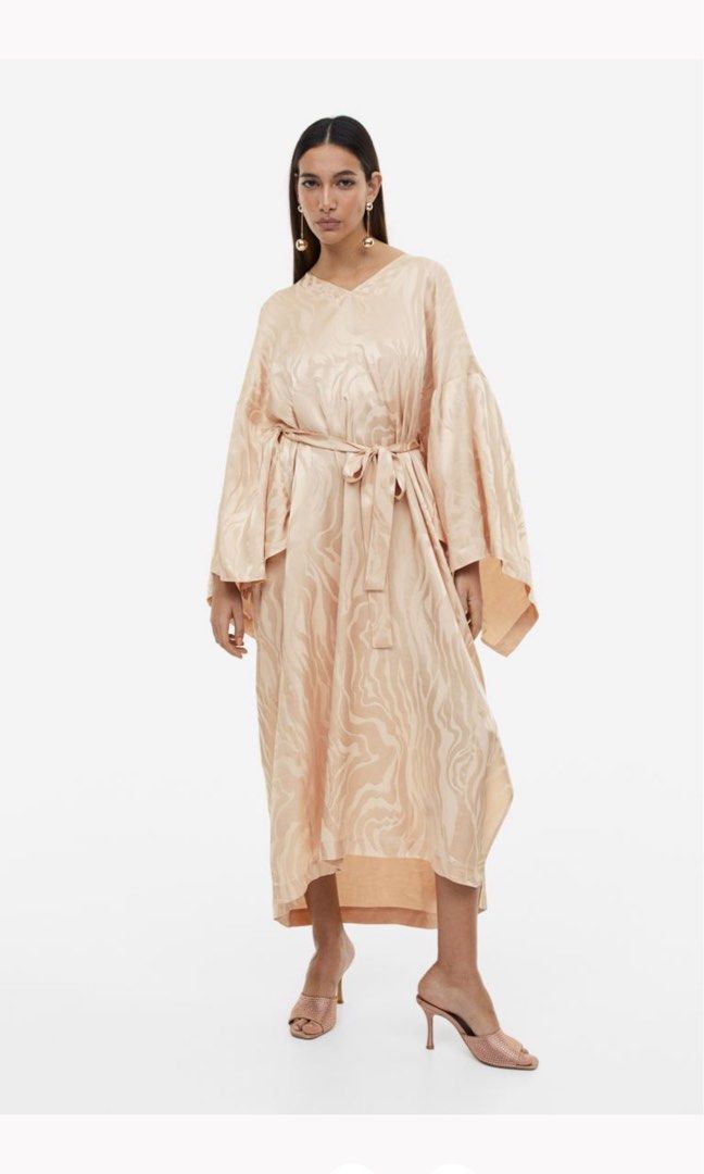 H M A Limited Drop Of Exquisite Fashion Pieces To Take You 41 OFF