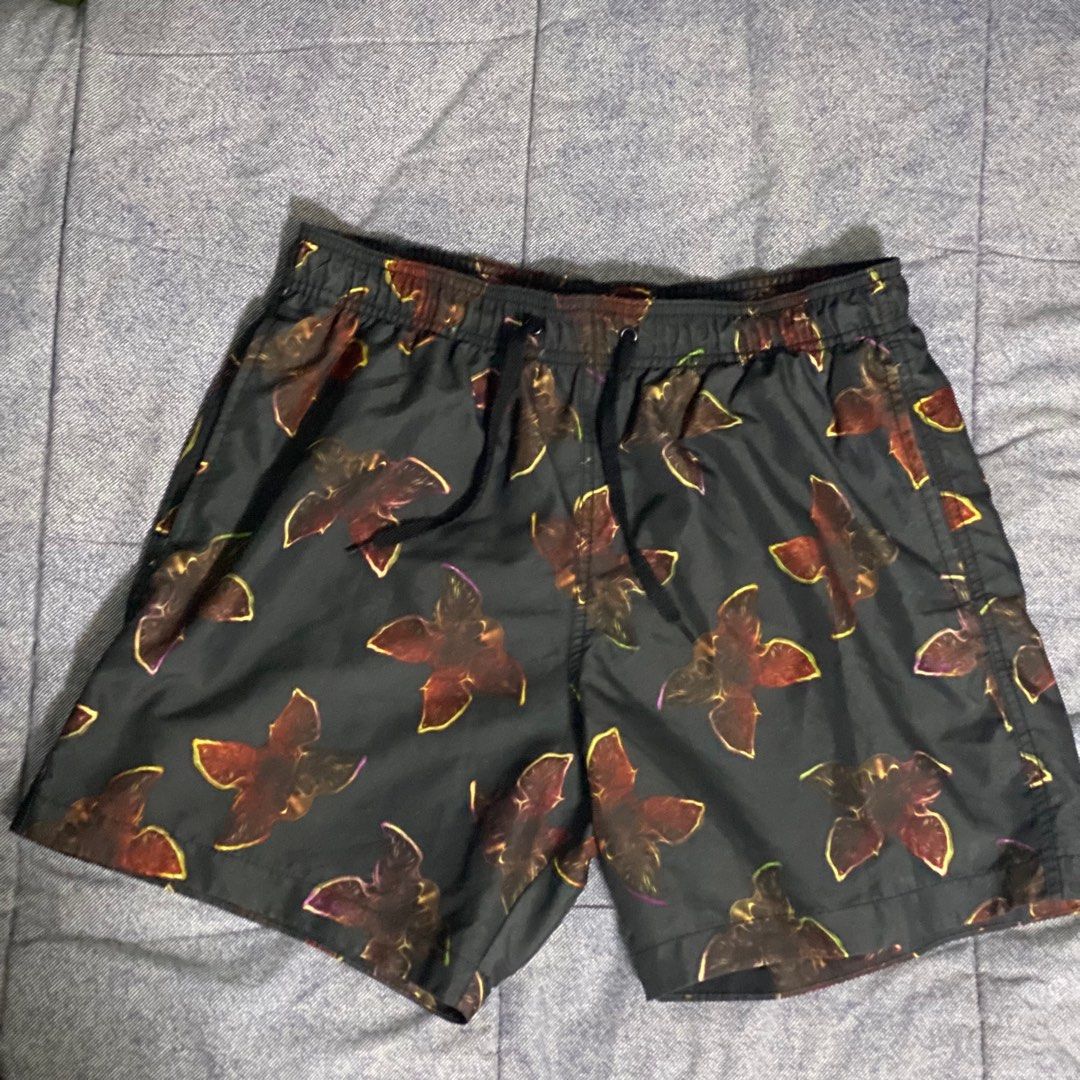 Stranger things shorts h&m online
