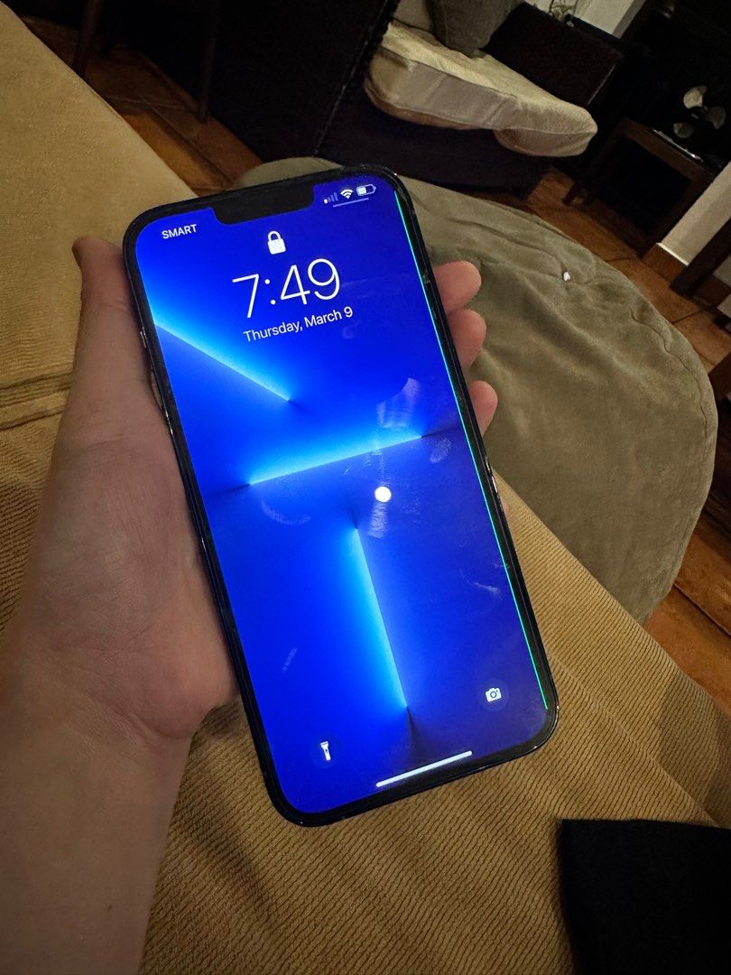Iphone 13 Pro Max (Category: iPhone 13 Series) located in Cebu City. Submitted by cebumanilaluxury (Listing ID 1220816895, Image 2). Description: 256gb.sierra blue With box Has flaw the green line ( does nto affect performance) Smart locked 98% batt life As ease RUSH.