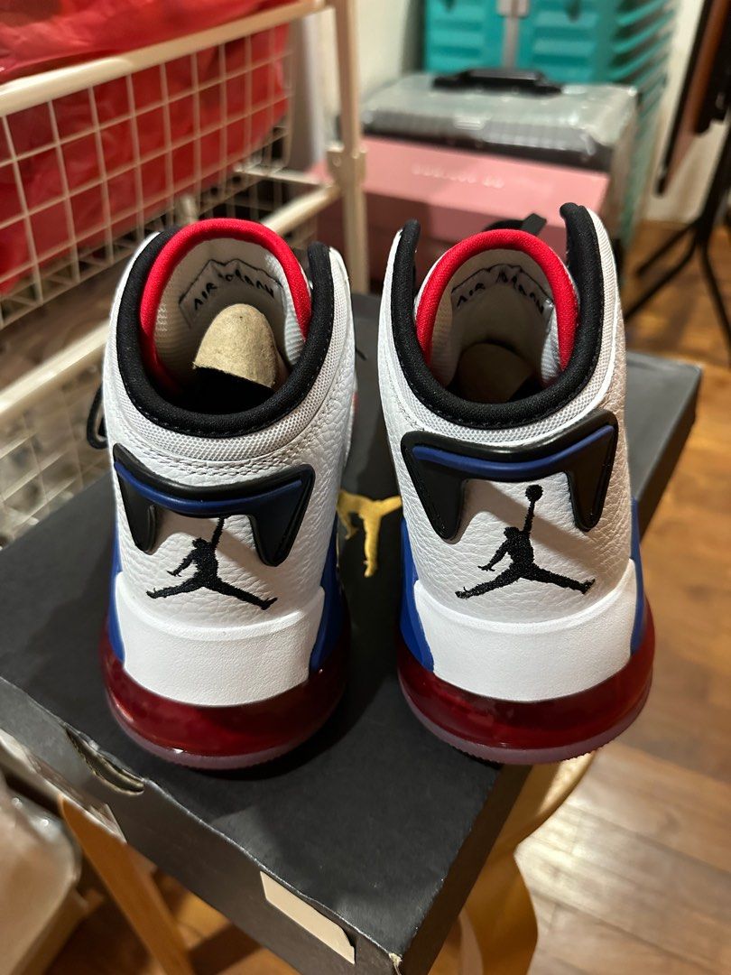 Jordan Mars 270