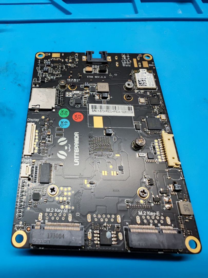 Lattepanda Alpha 8Gb With Intel Core™ M3-8100Y, Computers & Tech, Desktops  On Carousell