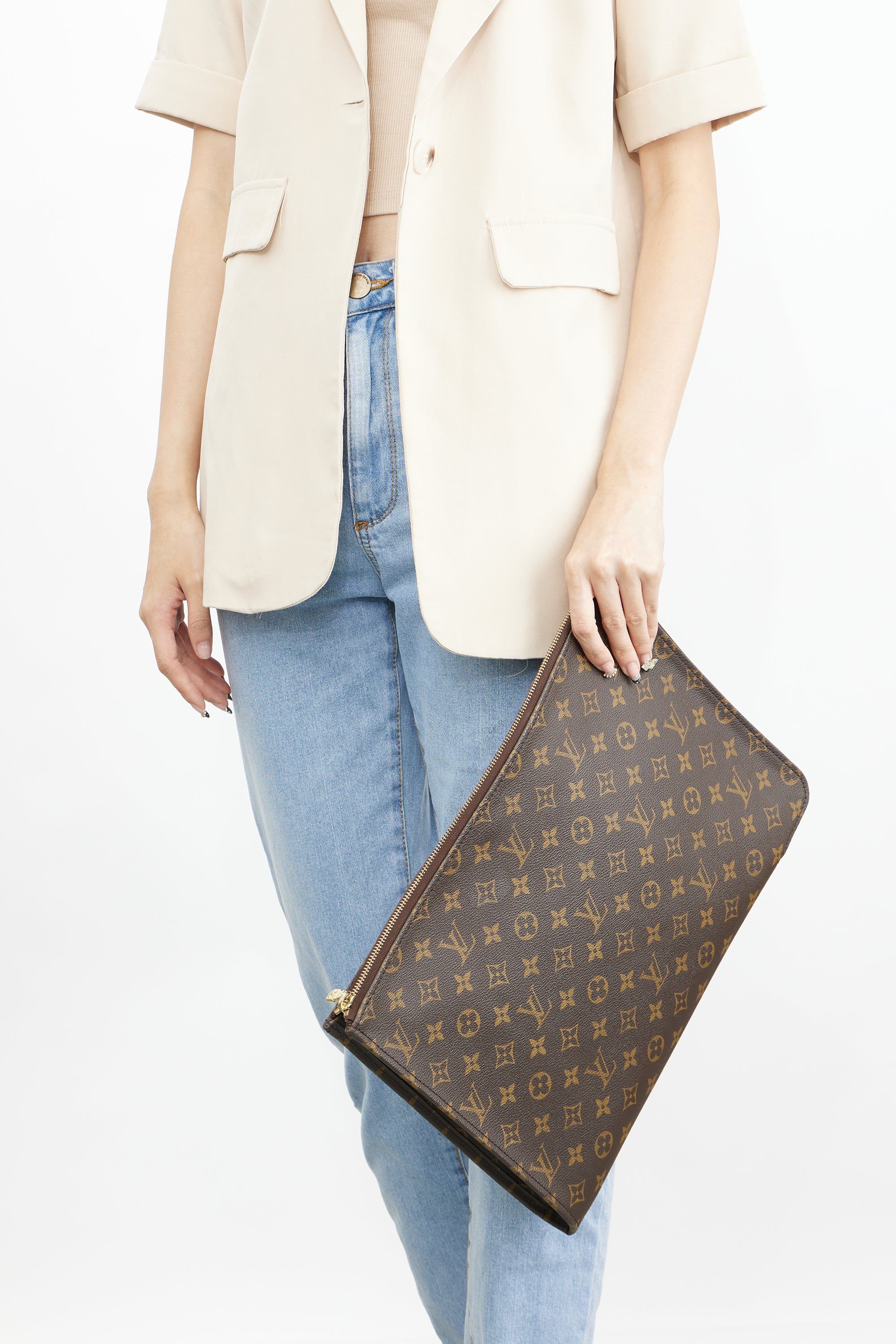 Lv laptop case outlet