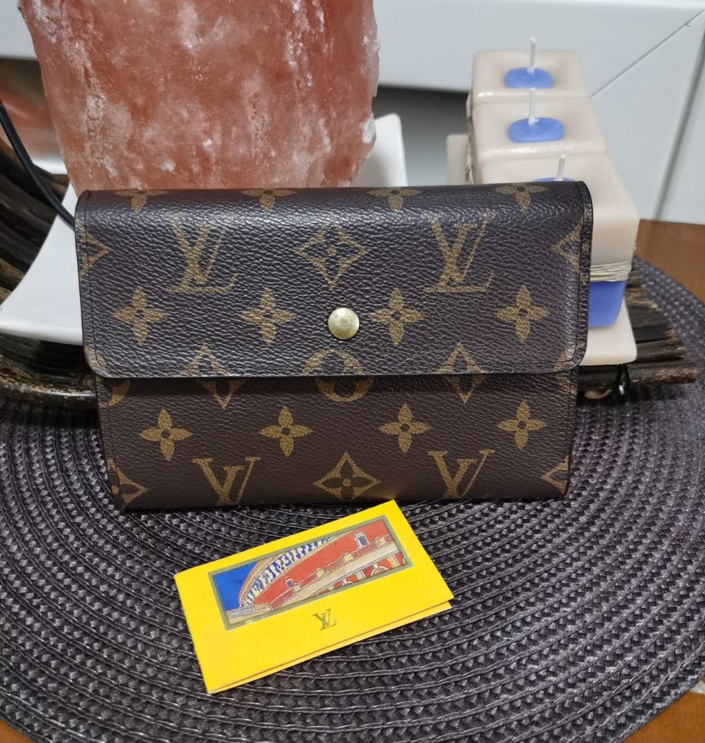 LV Long Wallet/Purse, Luxury, Bags & Wallets on Carousell