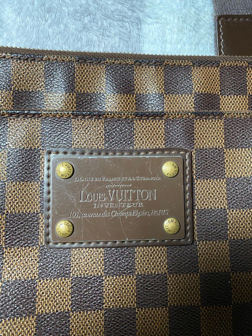 Pochette Monogram Handbag Louis Vuitton buy preowned at 750 EUR