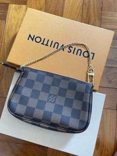 Louis vuitton pochette store poshmark
