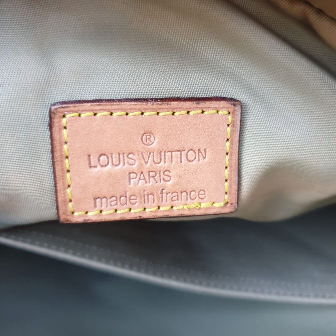 Tas selempang LV Louis Vuitton bekas Ori - Fashion Pria - 856822381