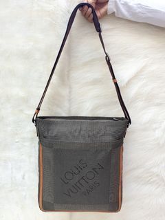 Lv Tas Selempang Sling Bag Kulit Asli Besar Pria Second Preloved Branded Thrift