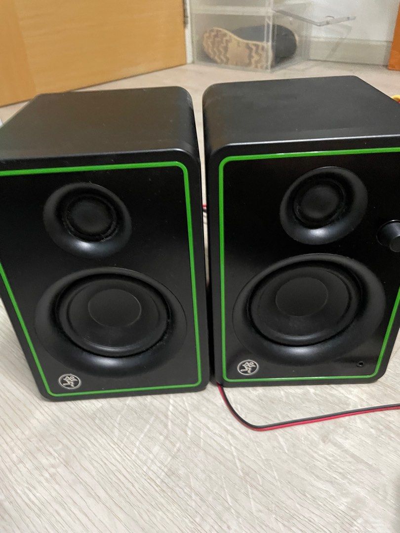 Mackie CR3-X, Audio, Soundbars, Speakers & Amplifiers on Carousell