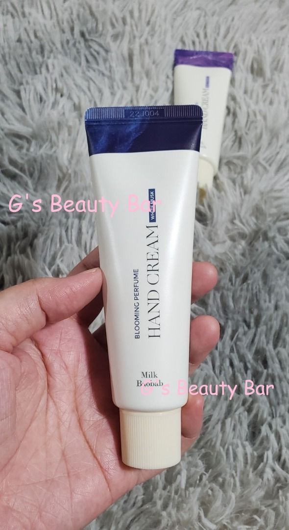 Photo inspiration: Korcano Hand Cream For Aging Skin Reference: Milk Baobab Blooming Perfume Hand Cream 50G