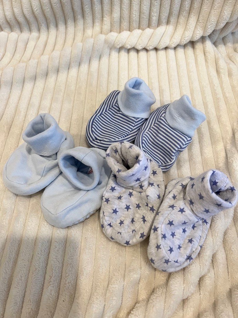 Mothercare Newborn Booties