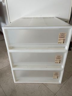(Category: ) located in . Submitted by ran-sg (Listing ID 1220797390, Image 1). Description: .