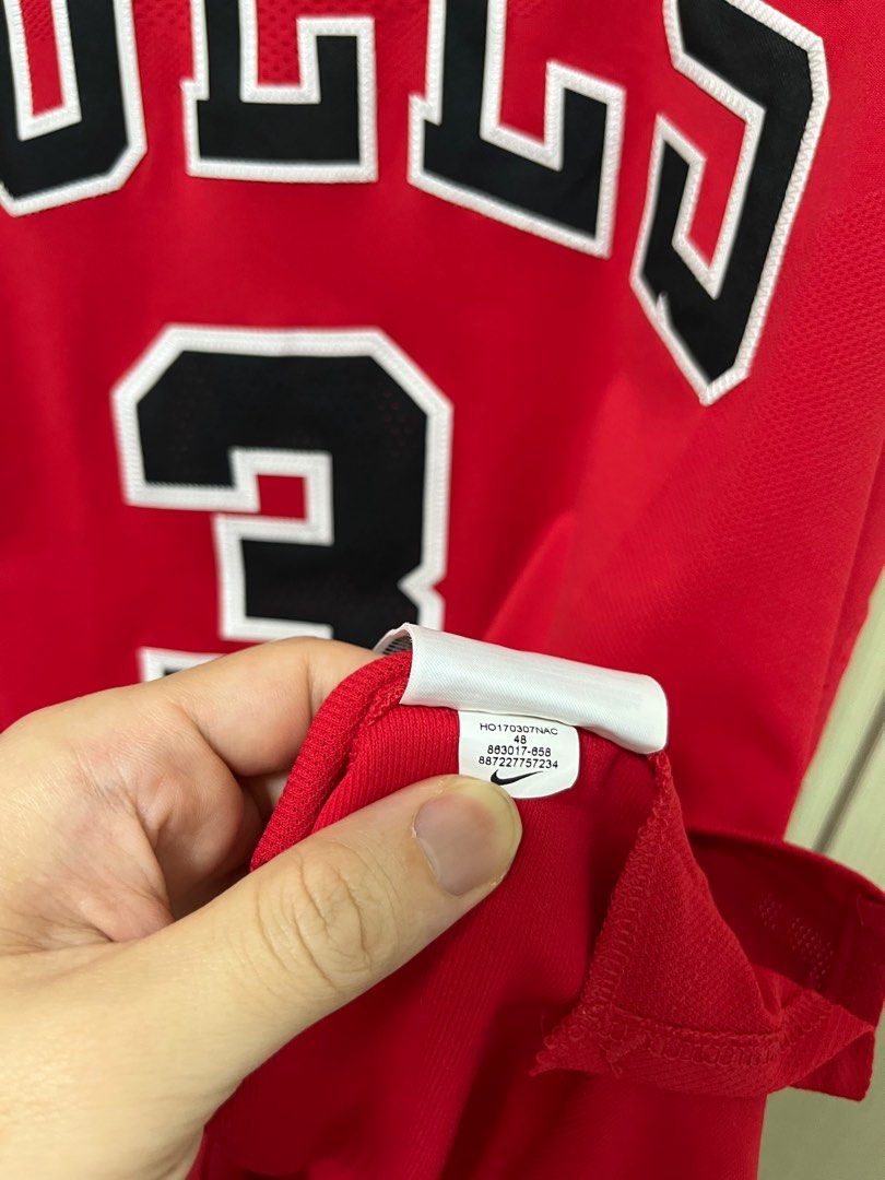 Dwyane wade sale authentic bulls jersey