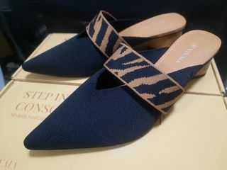 New Vivaia Heels, deep ebony color, size eu 39, free!