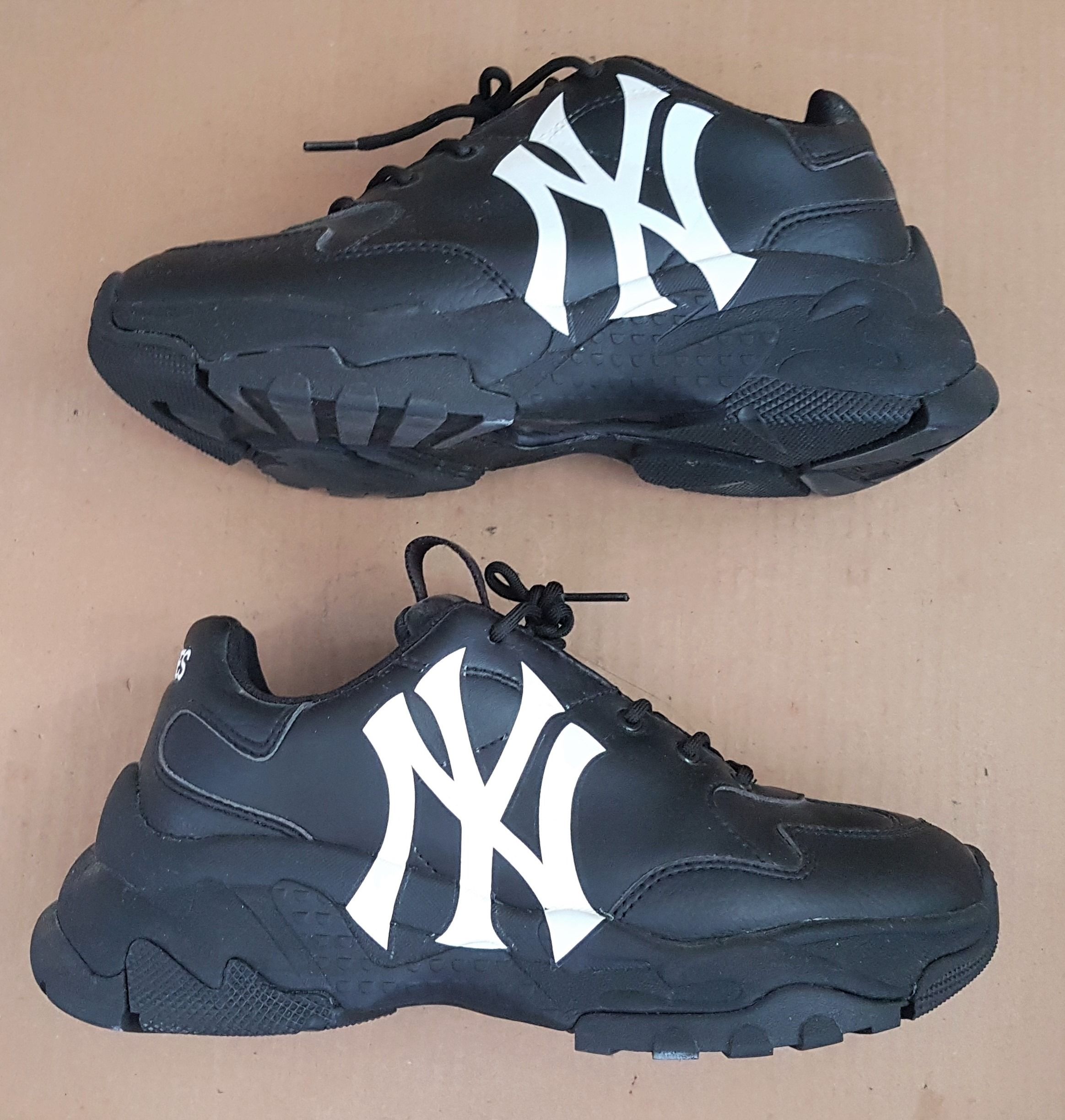 New York Yankees Mlb Personalized Shoes Sneakers 2 – Pixeltee