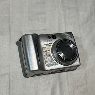 (Category: ) located in . Submitted by ceoretrocamera (Listing ID 1220856025, Image 1). Description: .