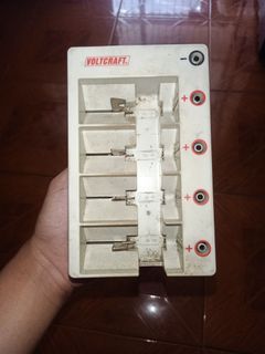 NiMh/NiCd Battery Charger
