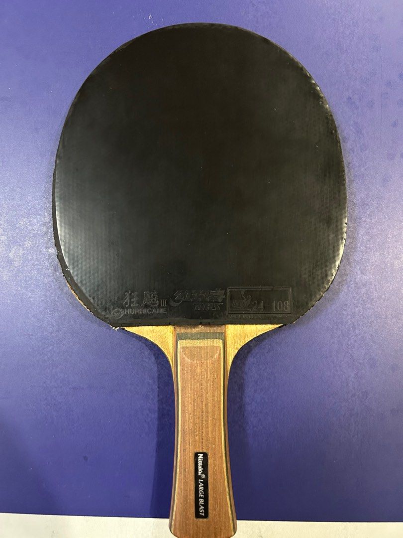 Nittaku Large Blast + rubbers, Sports Equipment, Sports & Games, Racket