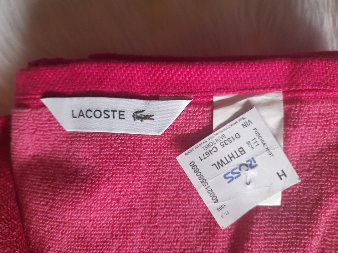 Original Lacoste Towel (Category: Bath) located in Libmanan. Submitted by krizzymoda (Listing ID 1220893771, Image 2). Description: This is authentic from US Pm me for inquiries🙂.