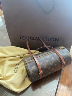 Louis Vuitton Papillon Bag Green Epi AR 2800