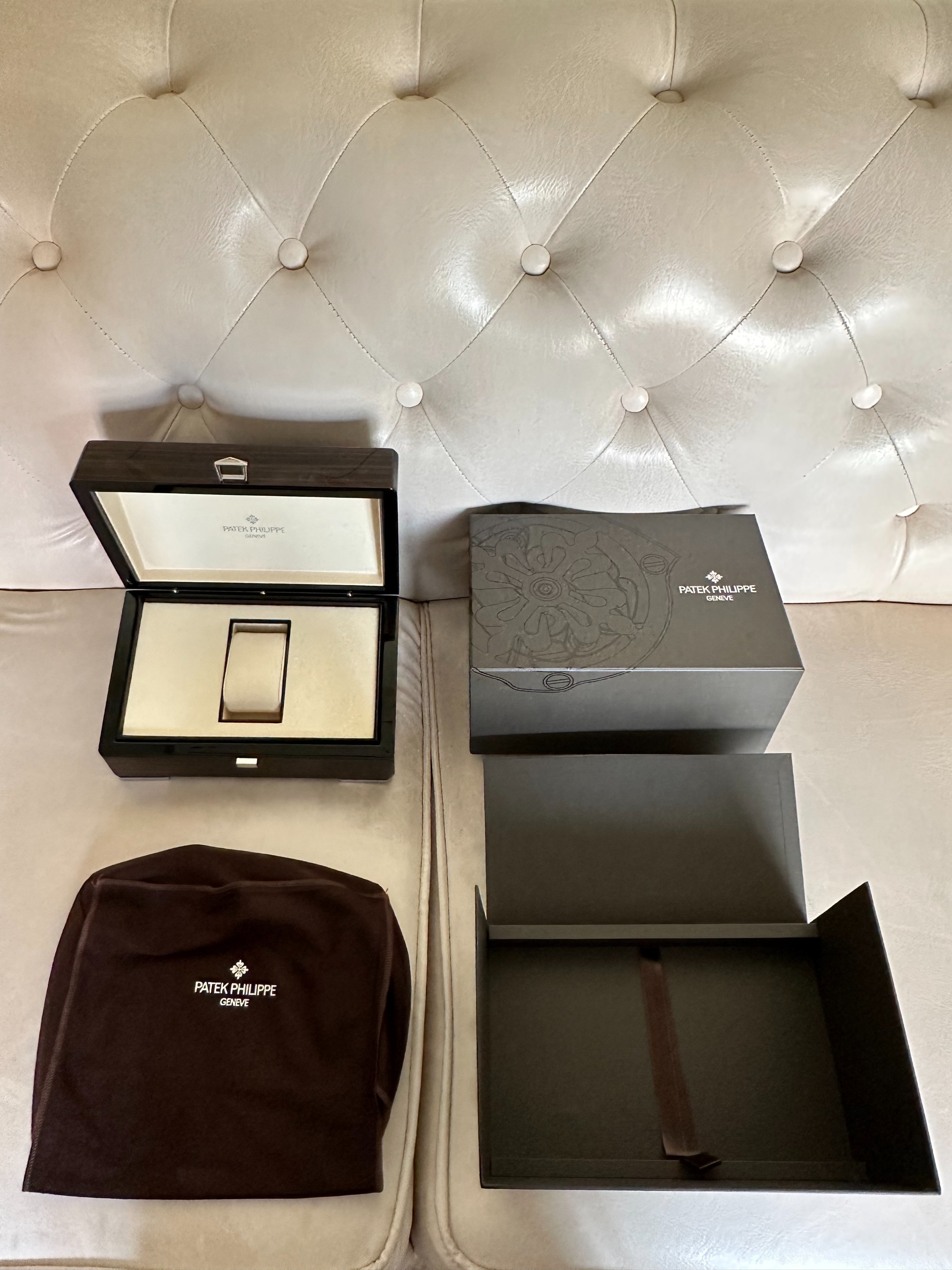 Patek philippe original watch box shop