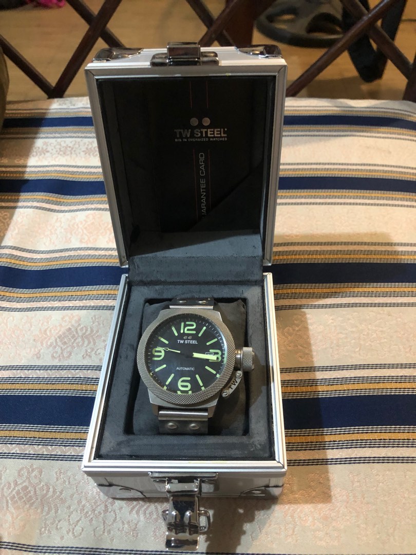 Original TW Steel CS25 Watch 45mm Pre loved Men s Fashion