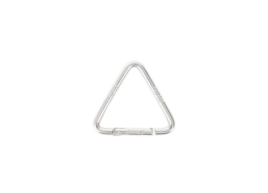 PALACE TRI CARABINER, Men's Fashion, Watches & Accessories