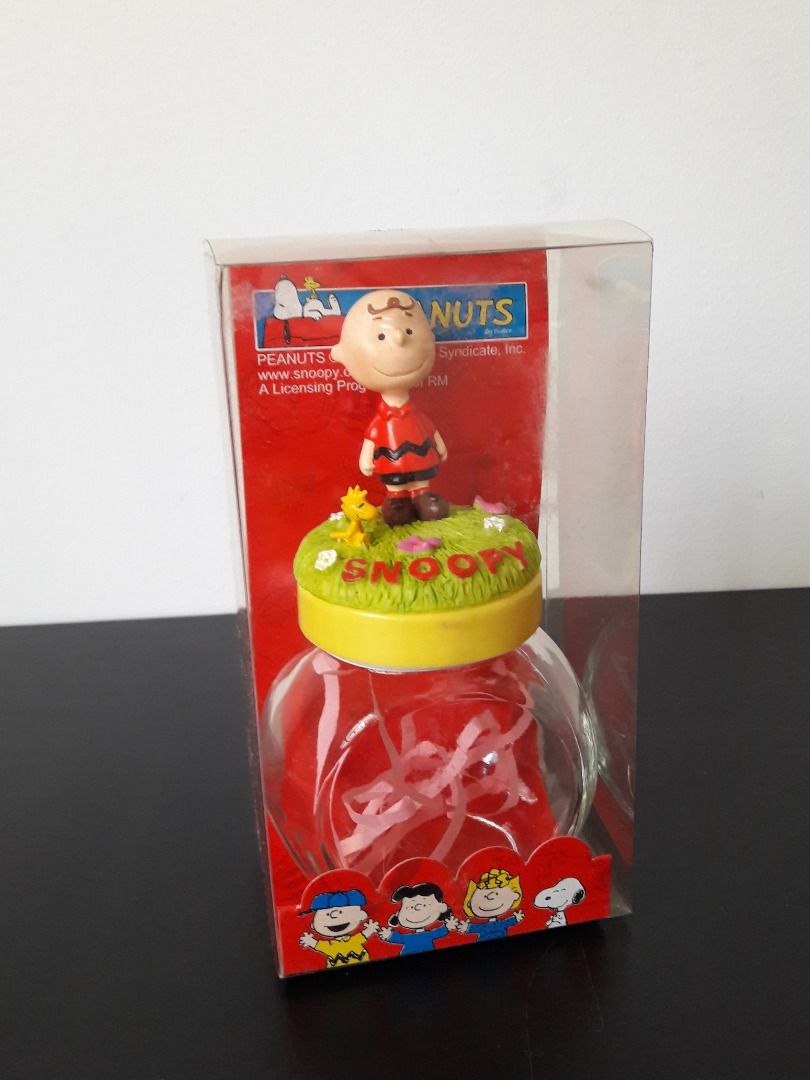 Peanuts Charlie Brown & Woodstock Glass Jar, Hobbies & Toys, Stationery