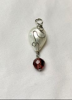 Pearl pendant