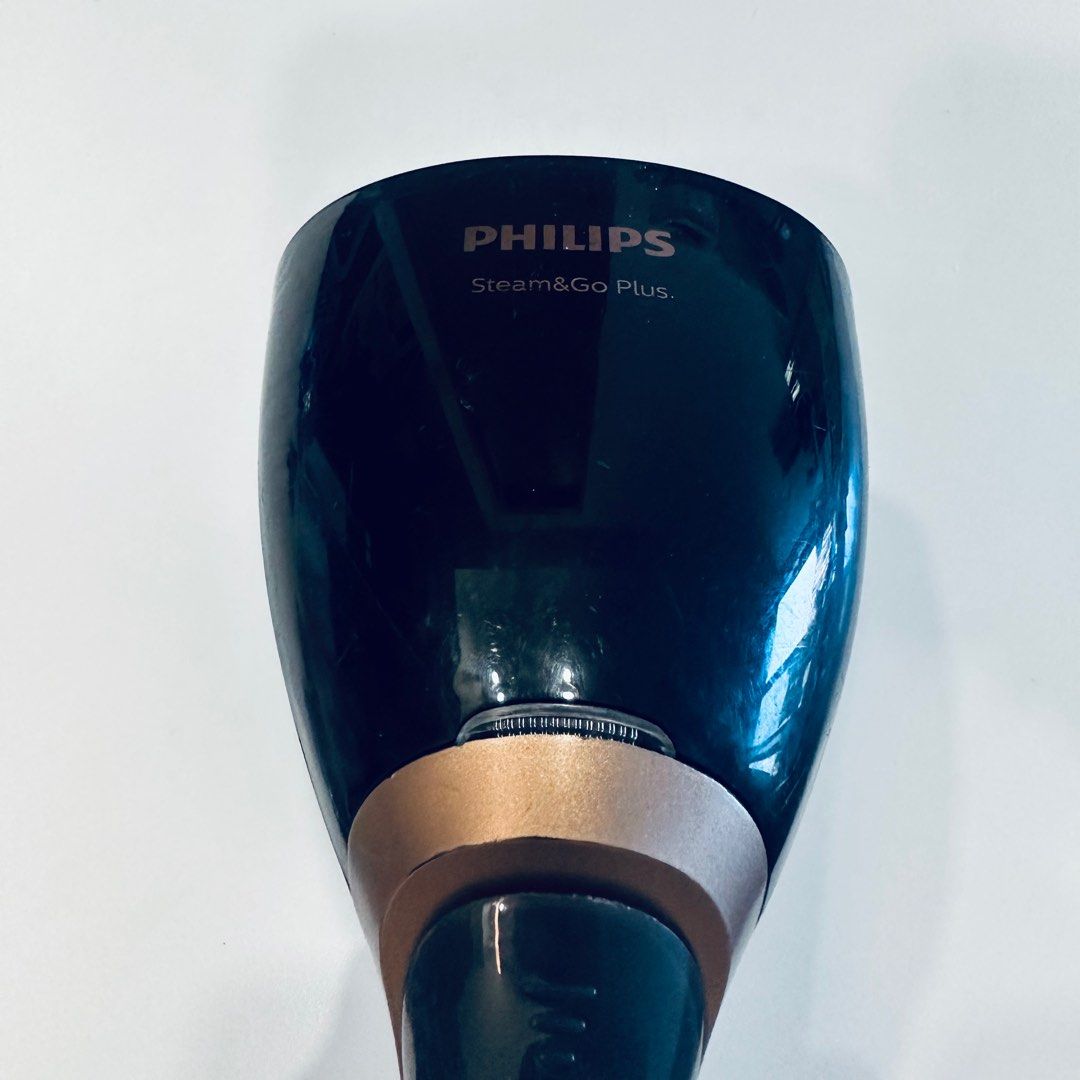 Philips Steam & Go Plus-7 | The Chic Advocate