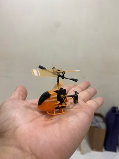 Remote helicopter (faulty)