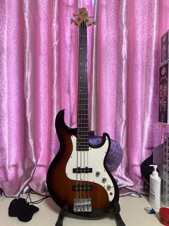 Samick Bass Guitar Made In Indonesia