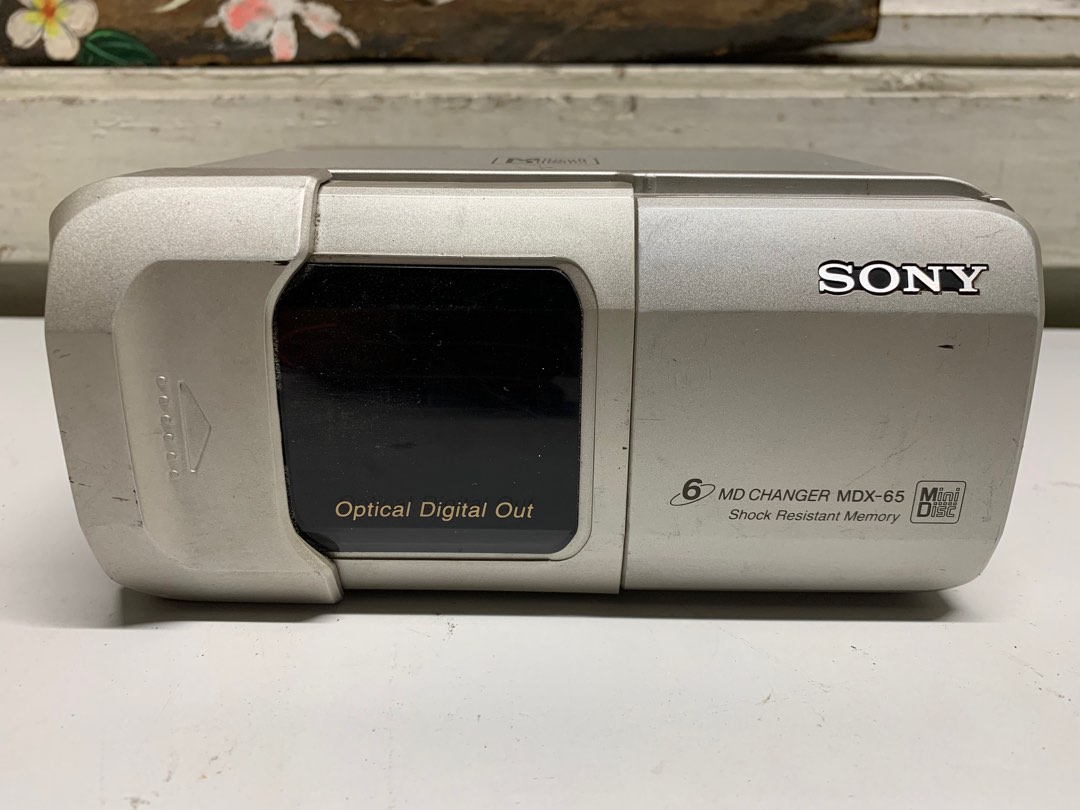 Sony Mini Disc Car Changer MDX65 no connecting cord Untested, Car