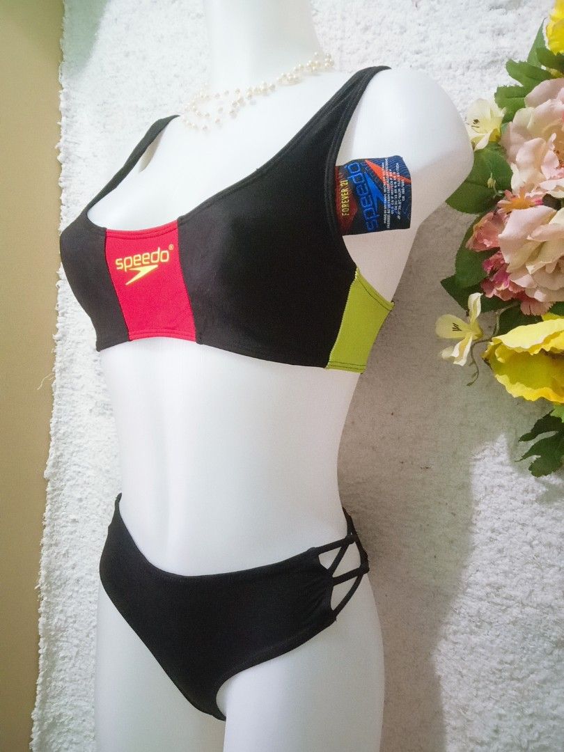 Speedo x Forever 21 swimming bra, Women's Fashion, Activewear on Carousell