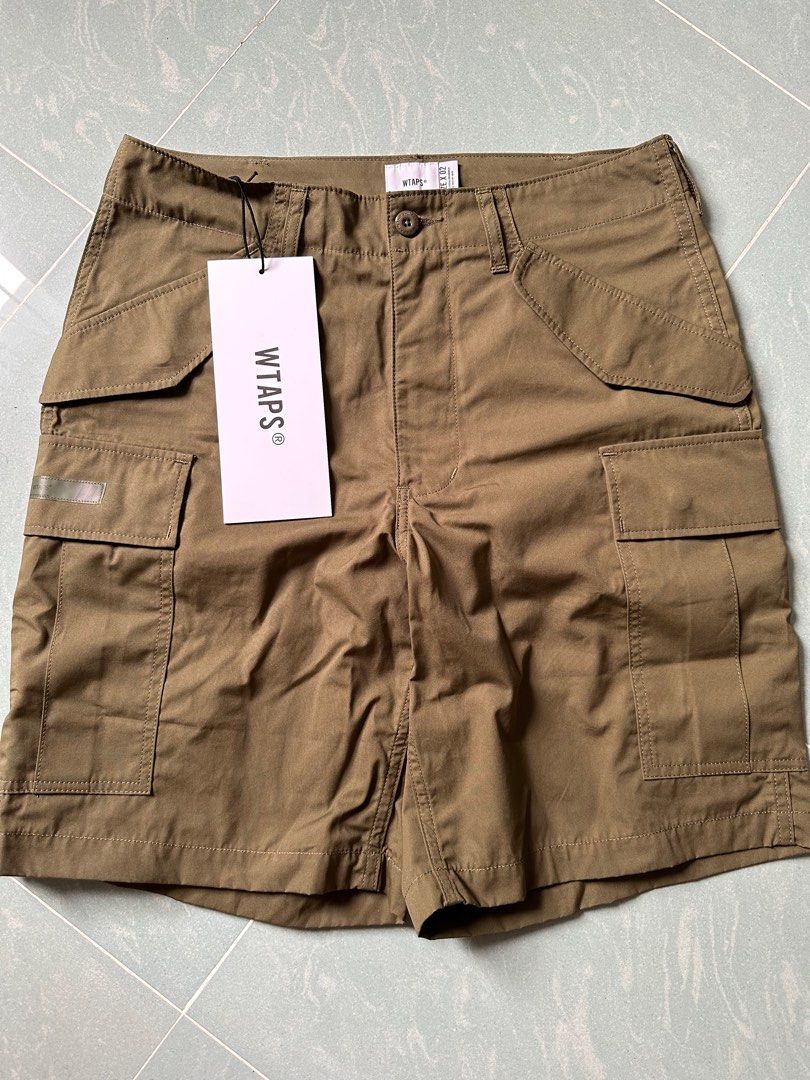 SS22 Wtaps Cargo shorts Olive Size 02, 男裝, 褲＆半截裙, 短褲