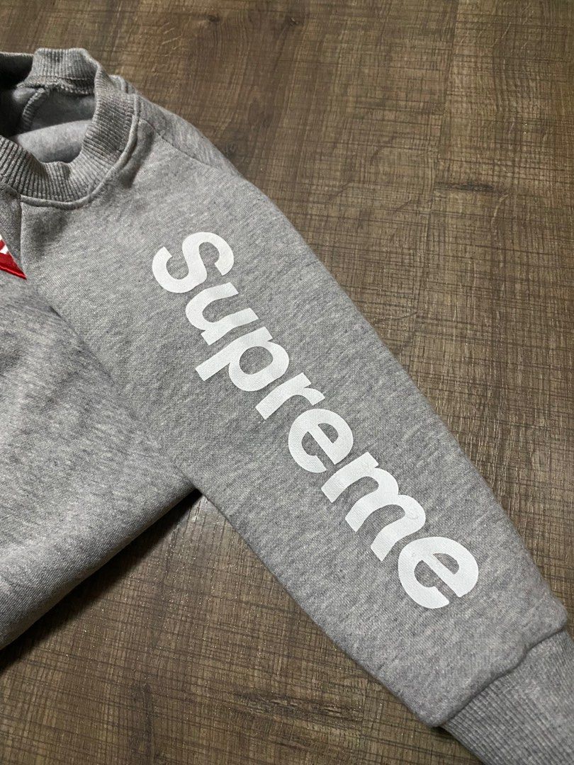 Supreme kids nonusable sweater