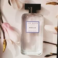 Amelia pour sales femme perfume