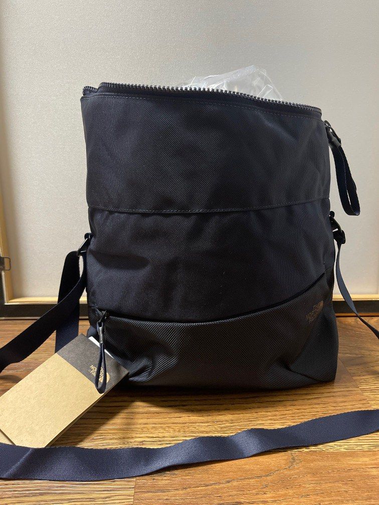 The North Face Electra Tote Bag M 8L Men s Fashion Bags