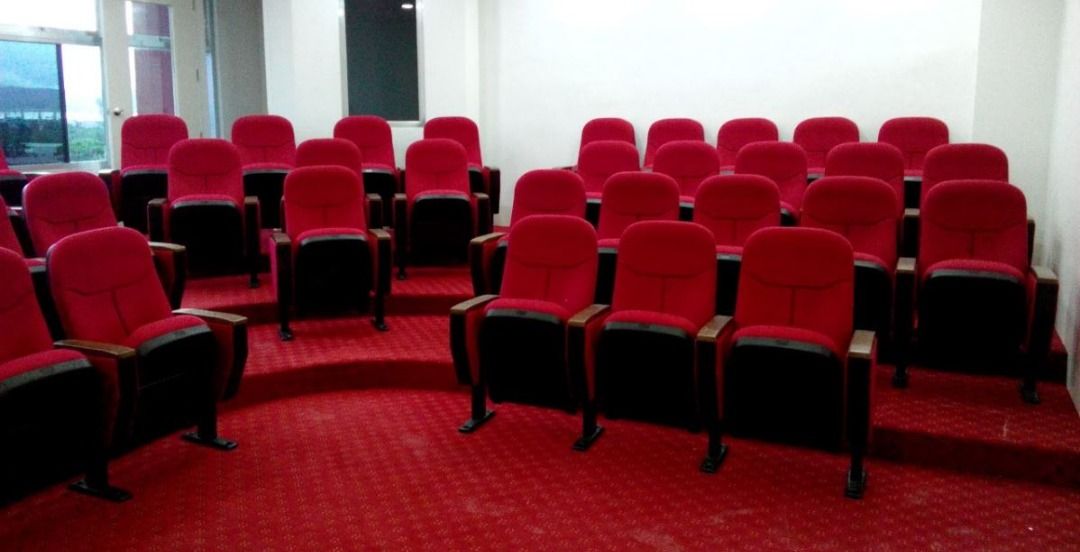 Cinema style chairs 2025