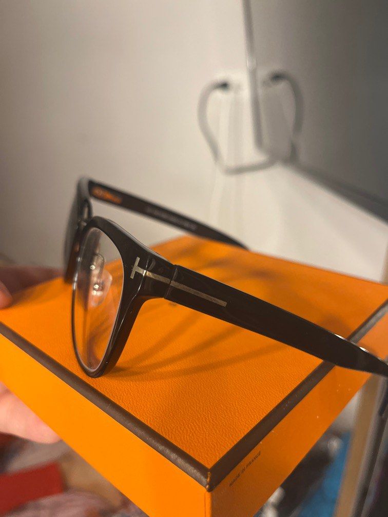TOM FORD EYEGLASSES UNISEX on Carousell