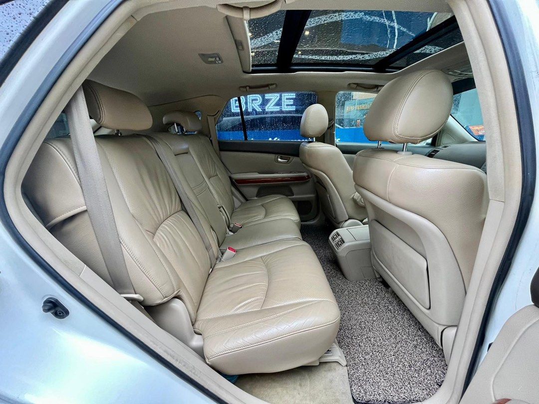Toyota Harrier 2.4 G Moonroof (A), Cars, Used Cars on Carousell