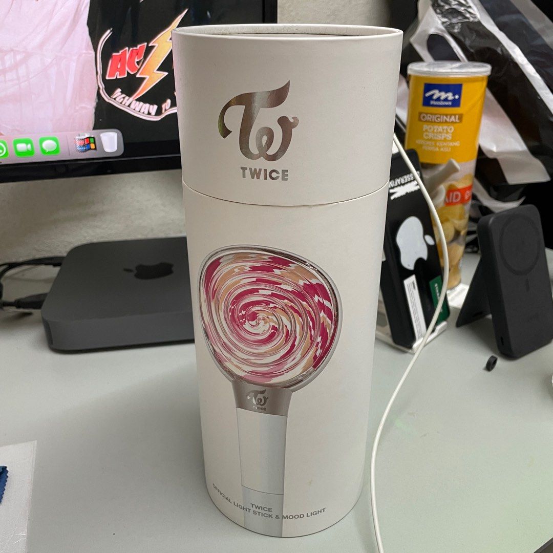 Twice Candy Bong 1st Gen, Hobbies & Toys, Collectibles & Memorabilia, K