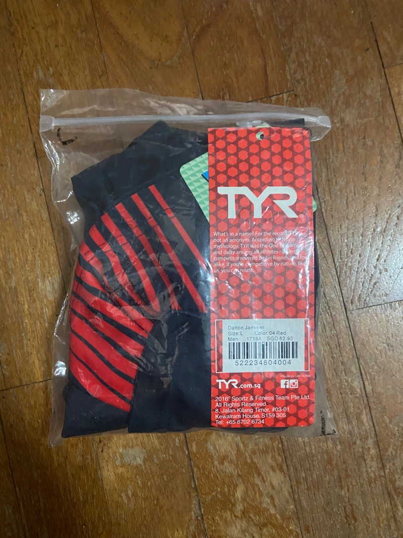 TYR Men's Jammer Size L, Men's Fashion, Bottoms, Swim Trunks & Board