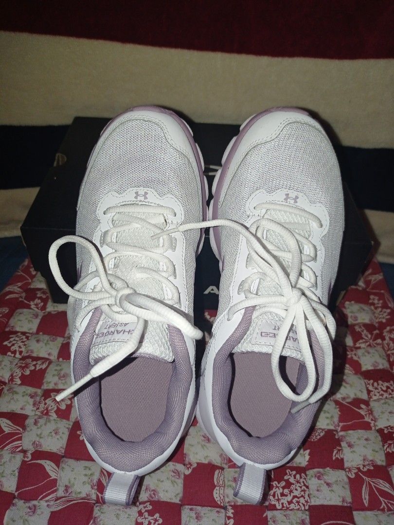 Under armour store memory foam sneakers