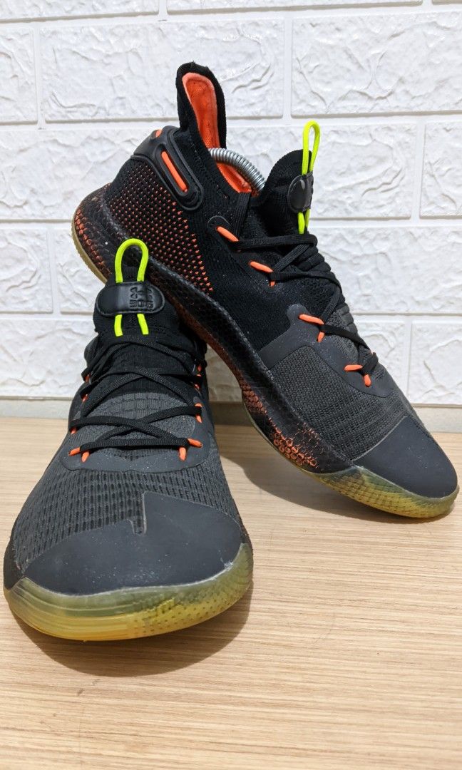 Sepatu under armour curry cheap 6